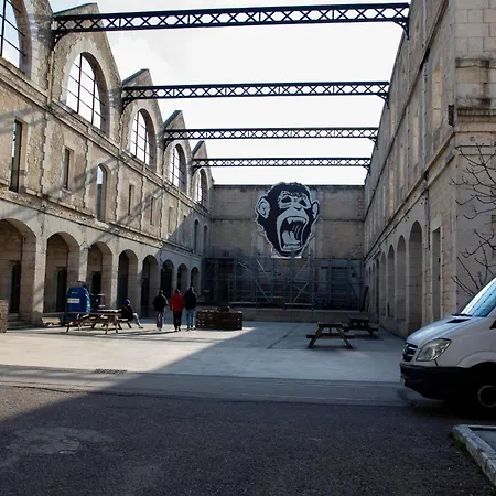 Apartman Spacious And Bright Bordeaux