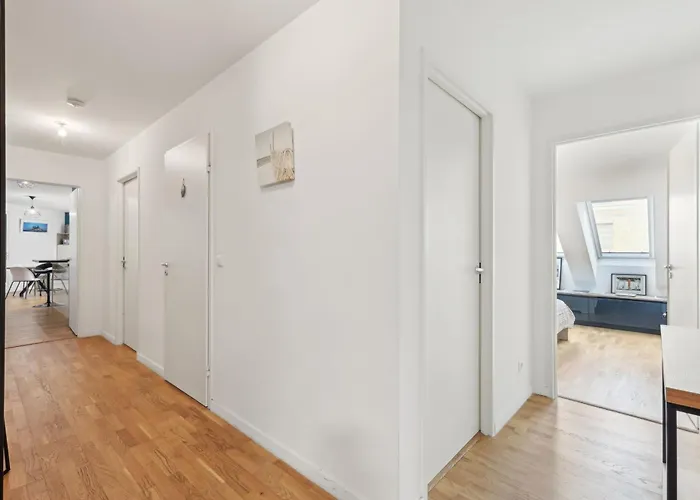 Spacious And Bright Bordeaux